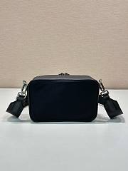 Bagsaaa Prada Brique leather and recycled-nylon shoulder bag - 19x12x5cm - 5