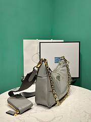 Bagsaaa Prada RE-Edition 2005 Smooth Leather Shoulder Bag In Grey - 23x17x605cm - 4