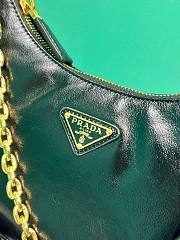 	 Bagsaaa Prada RE-Edition 2005 Smooth Leather Shoulder Bag In Black - 23x17x605cm - 2