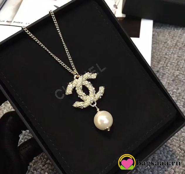 Bagsaaa Chanel CC Pearl Necklace 02 - 1