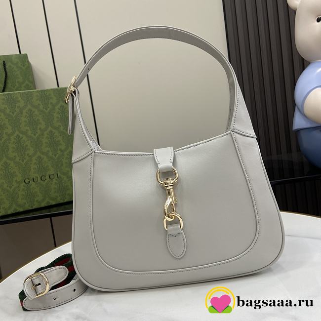 Bagsaaa Gucci Jackie Small Shoulder Bag Light Gray 782849 Size 27.5x19x4cm - 1