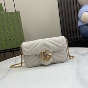 Bagsaaa Gucci GG Marmont Super Mini Bag 476433 Light Gray Size 16.5x10x4.5cm - 1