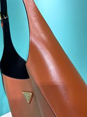 Bagsaaa Prada Large Shoulder Bag Brown Leather - 40x30x9 cm - 2