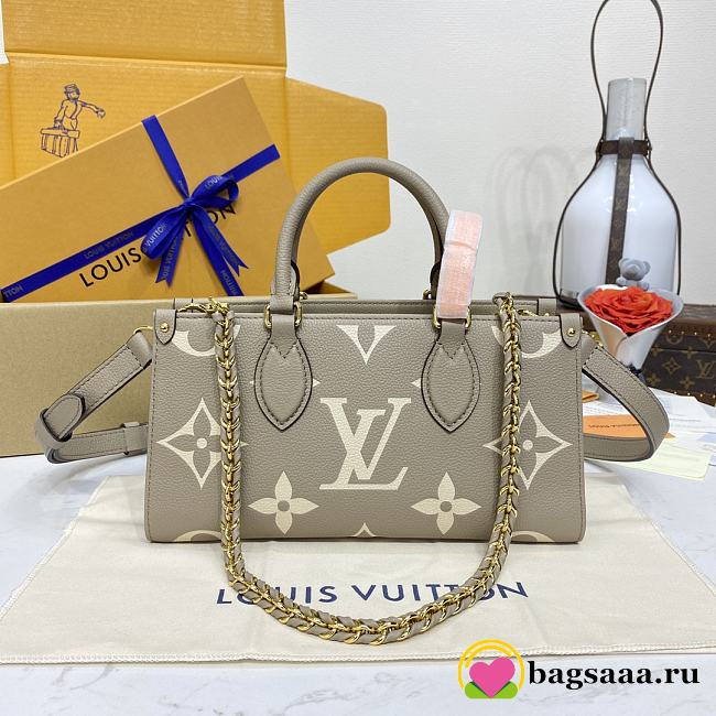 Bagsaaa Louis Vuitton Onthego East West Taupe - 25 x 13 x 10 cm - 1