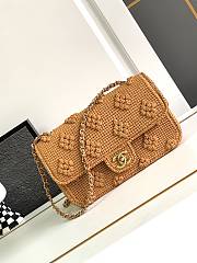 Bagsaaa Chanel Flap Bag Raffia Effect Braided & Gold-Tone Metal Camel AS4529 - 15.5 × 25 × 6 cm - 1