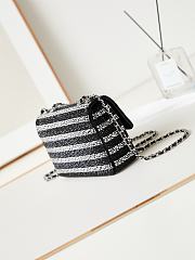 Bagsaaa Chanel Evening Bag Silver-Tone Metal Black & Silver AS4297 - 13 × 21 × 8 cm - 4