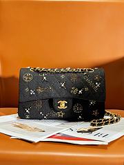 Bagsaaa Chanel Small Classic Handbag A01113 Black Tweed - 14.5 × 23 × 6 cm - 1