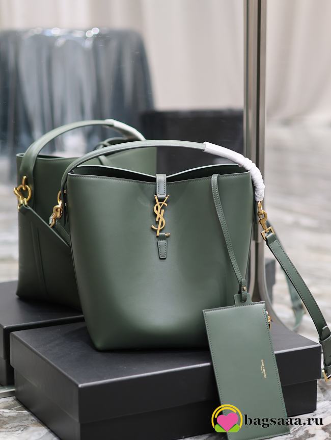 Bagsaaa Le 37 In Dark Green Leather 742828 - 20 X 25 X 16 CM - 1