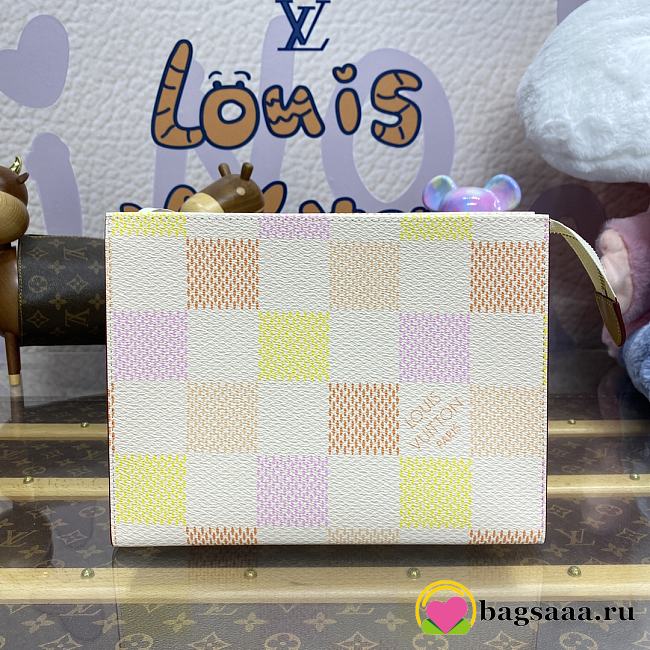 Bagsaaa Louis Vuitton N40740 Toilet Pouch - Size 20 x 25 x 5.5 cm - 1