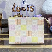 Bagsaaa Louis Vuitton N40740 Toilet Pouch - Size 20 x 25 x 5.5 cm - 1