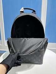 Bagsaaa Louis Vuitton M31033 Discovery Backpack Black - 29 x 38 x 20 cm - 5