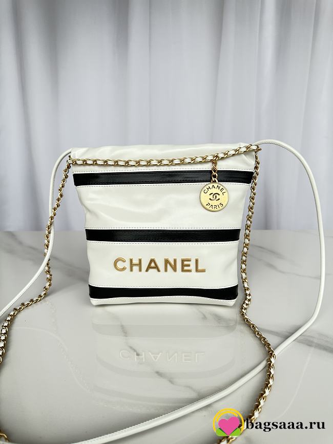 Bagsaaa Chanel 22 Mini Handbag White & Black AS3980 - 20 × 19 × 6 cm - 1