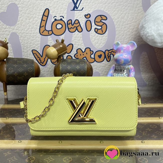 Bagsaaa Louis Vuitton M24548 Twist West Banana Yellow - 23.5 x 12 x 7 cm - 1