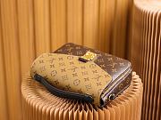 Bagsaaa Louis Vuitton Pochette Métis M44876 Monogram Reverse Coated Canvas - 25 x 19 x 7 cm - 5