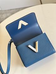 Bagsaaa Louis Vuitton M21033 Twist PM Toledo Blue - 19 x 15 x 9 cm - 5