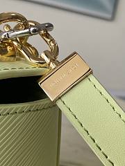 Bagsaaa Louis Vuitton M22768 Twist PM Green - 19 x 15 x 9 cm - 3