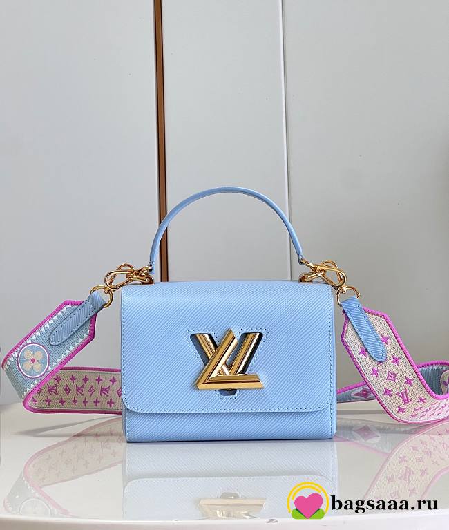 Bagsaaa Louis Vuitton Twist PM Nuage Blue M22515 Size 19 x 15 x 9 cm - 1