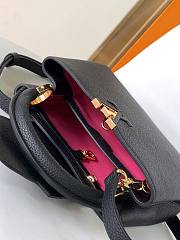 Bagsaaa Louis Vuitton M94755 Capucines BB Bag - Size 27 x 18 x 9 cm - 5