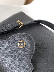 Bagsaaa Louis Vuitton M94755 Capucines BB Bag - Size 27 x 18 x 9 cm - 4