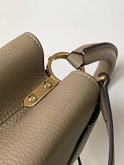 Bagsaaa Louis Vuitton M94634 Capucines BB Galet Grey - 27 x 18 x 9 cm - 3