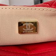 Bagsaaa Chanel Hobo Handbag Shiny Crumpled Calfskin Red AS4322 - 21.5 × 22.5 × 7 cm - 4