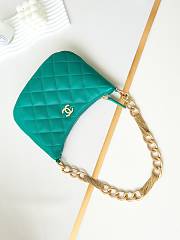 Bagsaaa Chanel Hobo Handbag Green Lambskin AS4220 - 19 × 24 × 5 cm - 2