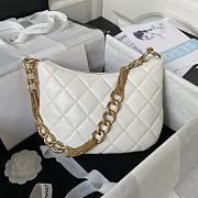 Bagsaaa Chanel Hobo Handbag White AS4220 - 19 × 24 × 5 cm - 2