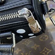 Bagsaaa Louis Vuitton M81910 LV x YK Nano Speedy Black&White - 16 x 10 x 7.5 cm - 3