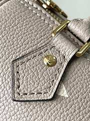 Bagsaaa Louis Vuitton M82890 Nano Speedy Gray/Cream - 16 x 10 x 7.5 cm - 3