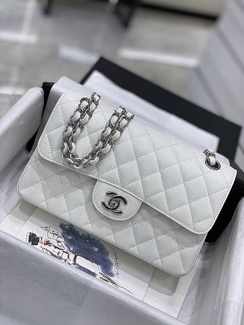 Bagsaaa Chanel Small Flap Bag White Caviar Silver Hardware - 23.5 cm