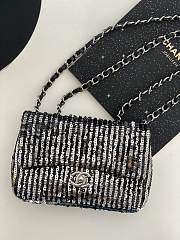 Bagsaaa Chanel Small Flap Bag Sequins & Ruthenium-Finish Metal Black AS3820 - 20cm - 1