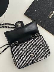 Bagsaaa Chanel Small Flap Bag Sequins & Ruthenium-Finish Metal Black AS3820 - 20cm - 3