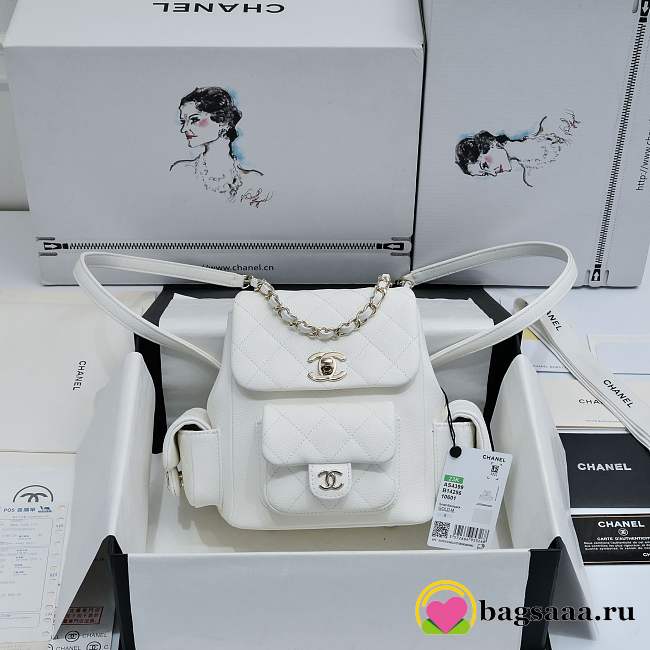 Bagsaaa Chanel Small Backpack White AS4399 - 19.5 × 18 × 10 cm - 1