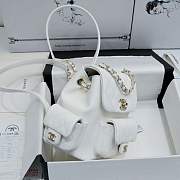 Bagsaaa Chanel Small Backpack White AS4399 - 19.5 × 18 × 10 cm - 3