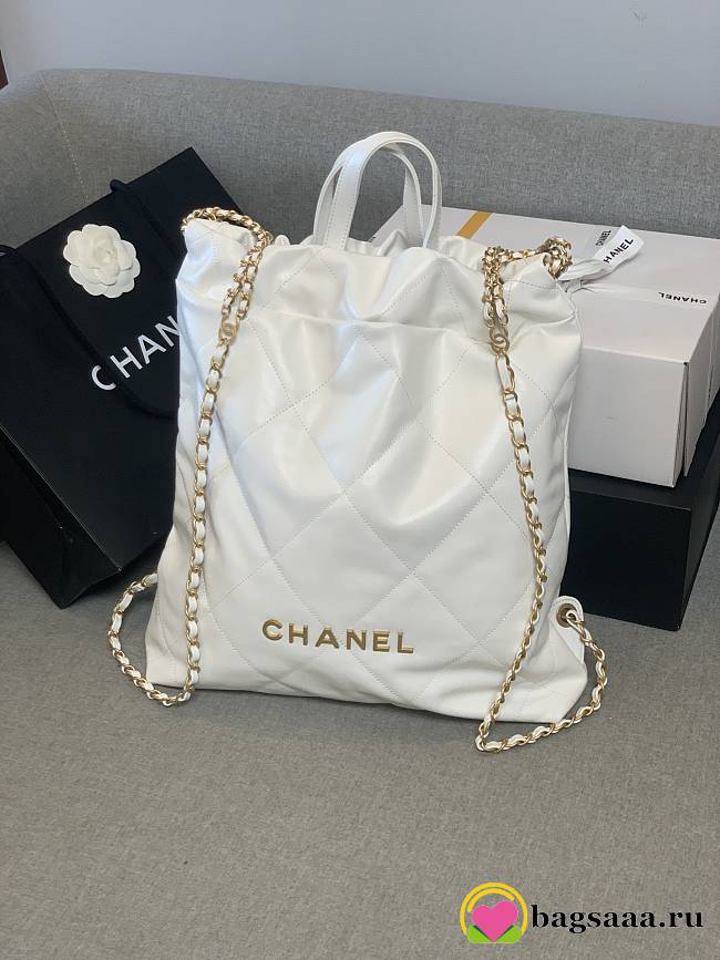 Bagsaaa Chanel Large Backpack Chanel 22 White & Gold AS3313 - 51 × 40 × 9 cm - 1