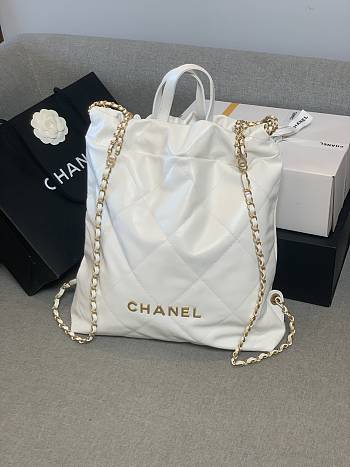 Bagsaaa Chanel Large Backpack Chanel 22 White & Gold AS3313 - 51 × 40 × 9 cm