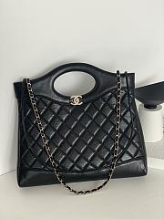 Bagsaaa Chanel 31 Large Shopping Bag Shiny Crumpled Calfskin Black AS1010 - 37 × 39 × 8 cm - 1