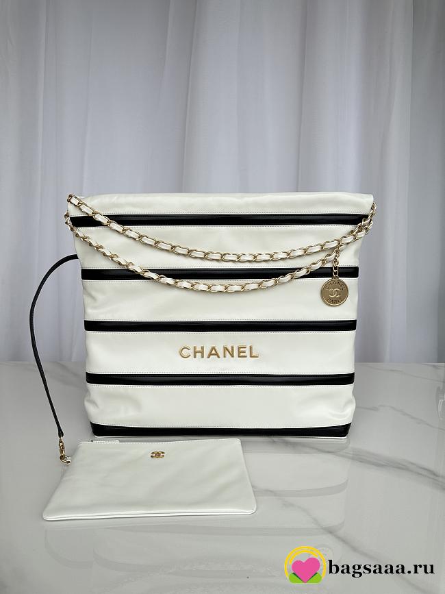 Bagsaaa Chanel 22 Small Handbag White & Black AS3260 - 35 × 37 × 7 cm - 1