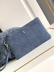 Bagsaaa Chanel 22 Small Handbag Washed Denim AS3260 - 35 × 37 × 7 cm - 2