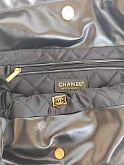 Bagsaaa Chanel 22 Handbag AS3261 Shiny Calfskin & Gold-Tone Metal Black Hobo - 39 × 42 × 8 cm - 3