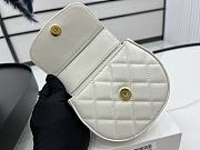 Bagsaaa Chanel Clutch With Chain AP3378 White - 11.5 × 12.5 × 3.5 cm - 3