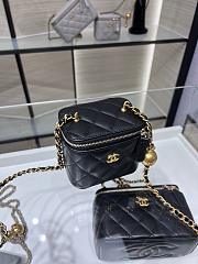  Bagsaaa Chanel Clutch With Chain AP1447 Black Lambskin - 8.5-11-7cm - 4