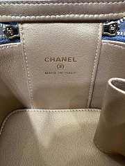  Bagsaaa Chanel Clutch With Chain AP1447 Blue Lambskin - 8.5-11-7cm - 3