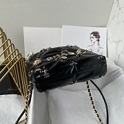 Bagsaaa Chanel 22 Mini Handbag Black Bijoux Charms AS3980 - 20 × 19 × 6 cm - 4