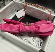 Bagsaaa Chanel Clutch Satin & Gold-Tone Metal Pink AS4098 - 20 × 20 × 4 cm - 2