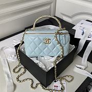 Bagsaaa Chanel Clutch With Chain AP3383 Blue - 9.5 × 17 × 8 cm - 1