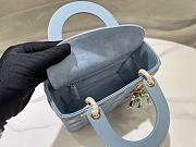 Bagsaaa Small Lady Dior Bag Blue Cannage Lambskin M0531 - 20 x 17 x 8 cm - 2