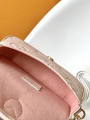 Bagsaaa Louis Vuitton M83566 Nano Diane Bag Opal Pink - 19 x 10.5 x 6 cm - 5