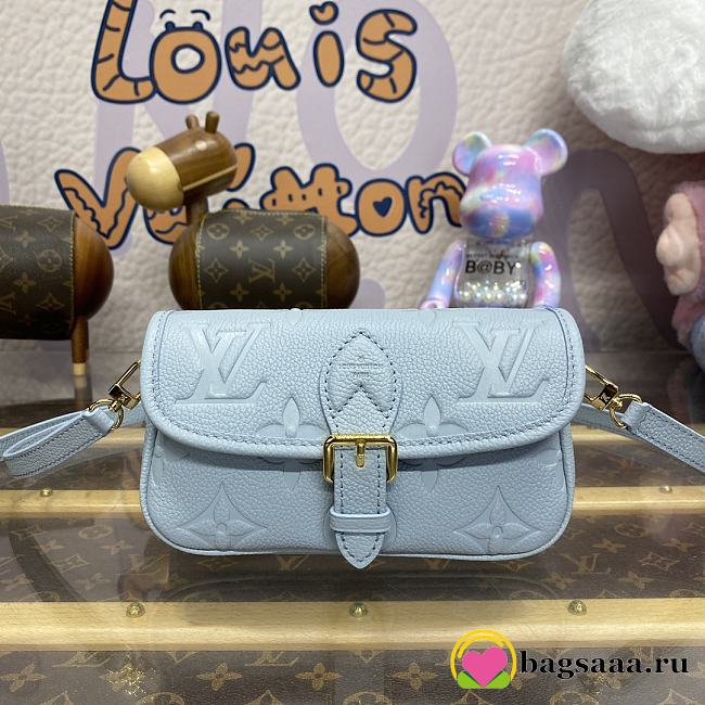 Bagsaaa Louis Vuitton M83592 Nano Diane Bag Light Blue - 19 x 10.5 x 6 cm - 1