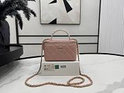 Bagsaaa Chanel Vanity Case Pink - 17cm - 1